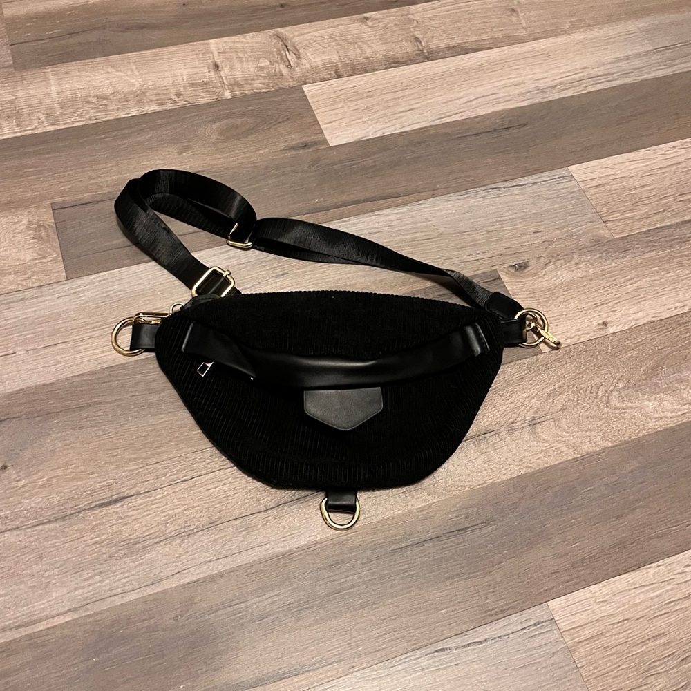 Elegant Black Women's Bag